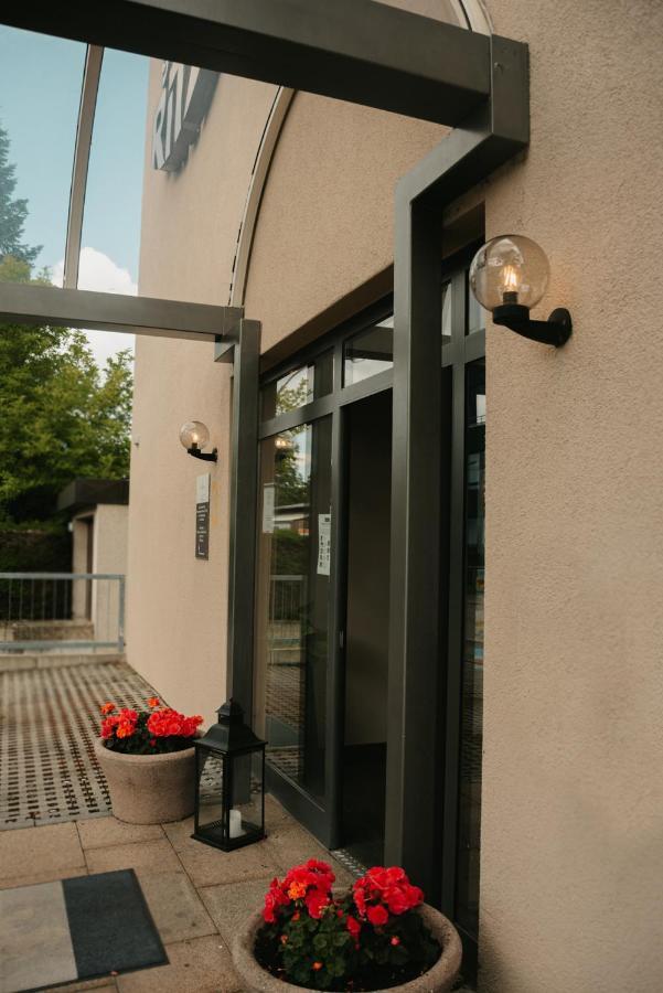 Hotel Das Kleine Ritz Fellbach Exterior foto